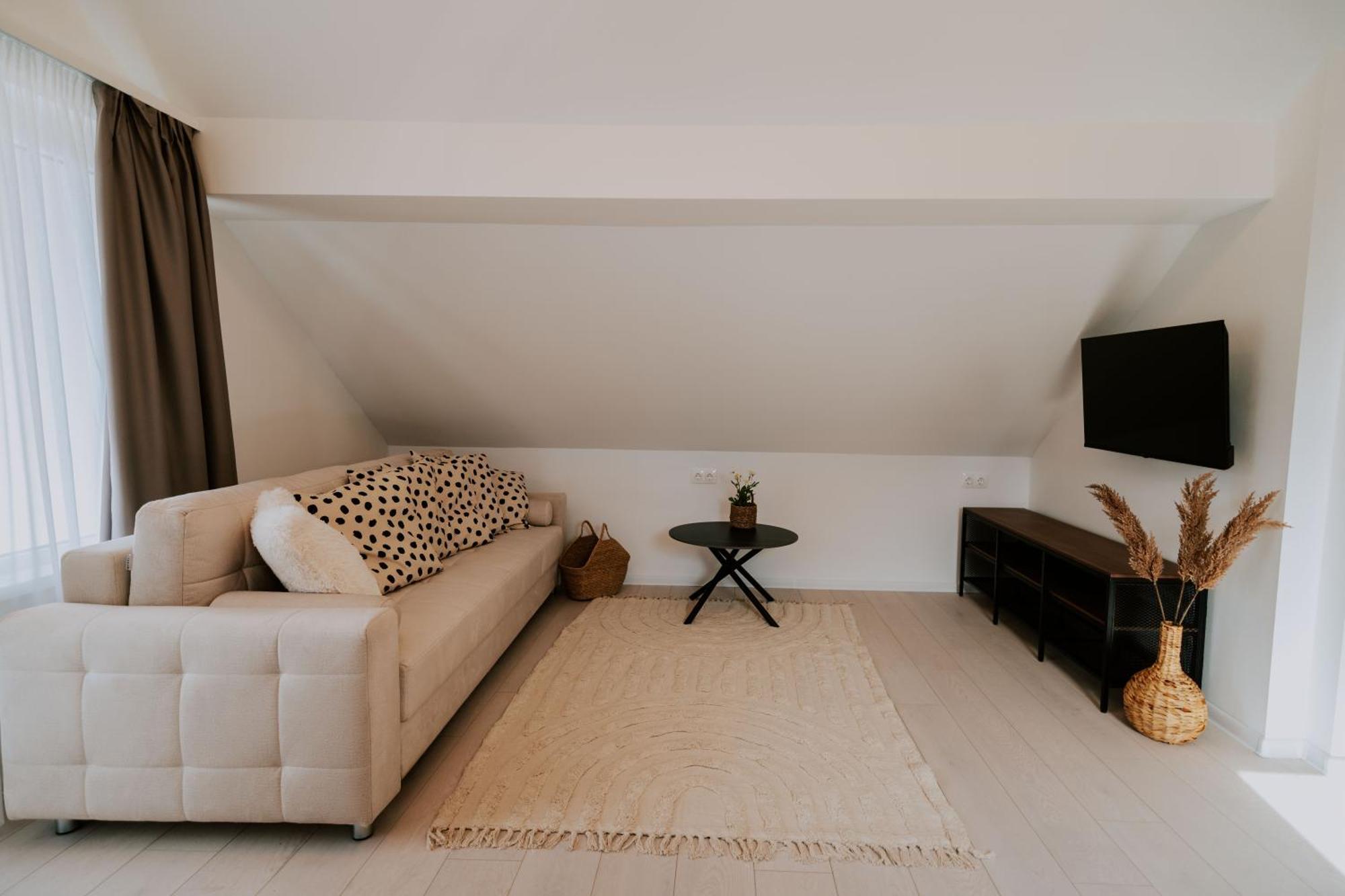 Maison De Luxe Сегед Екстериор снимка